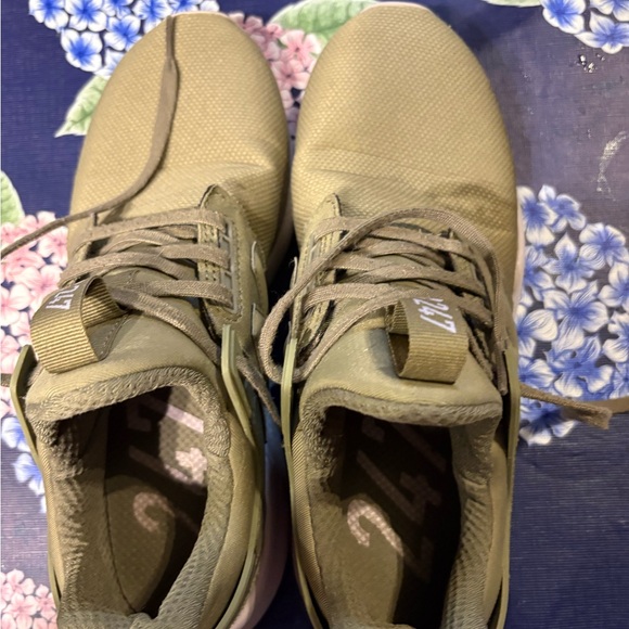 New Balance Shoes - New Balance Olive Green Athletic Insoles 24/7